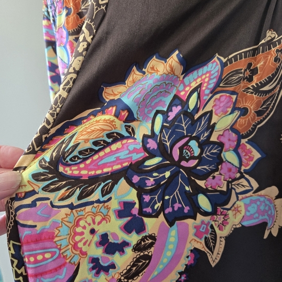 Hinge 100% Silk Vibrant Floral Maxi Dress. Size Small - Picture 5 of 11